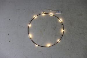 A20123371.jpg Metal circle w/Led 30x0.3x32cm