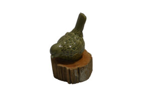 Ceramic bird on wooden base S 8x8x11cm