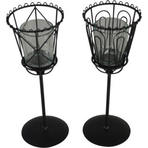 Metal tea light holder