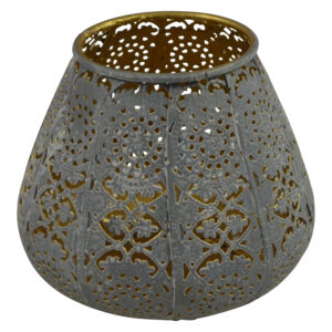 Metal candle holder