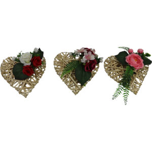Rattan heart w/flower deco 25x25x13cm