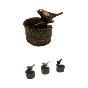 Polyresin tealight holder 10.7x8x6.7cm