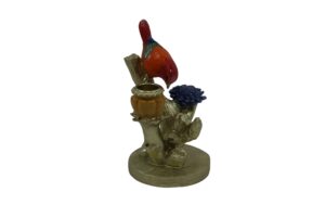 Polyresin taper candle holder 10.5x10x16.5cm